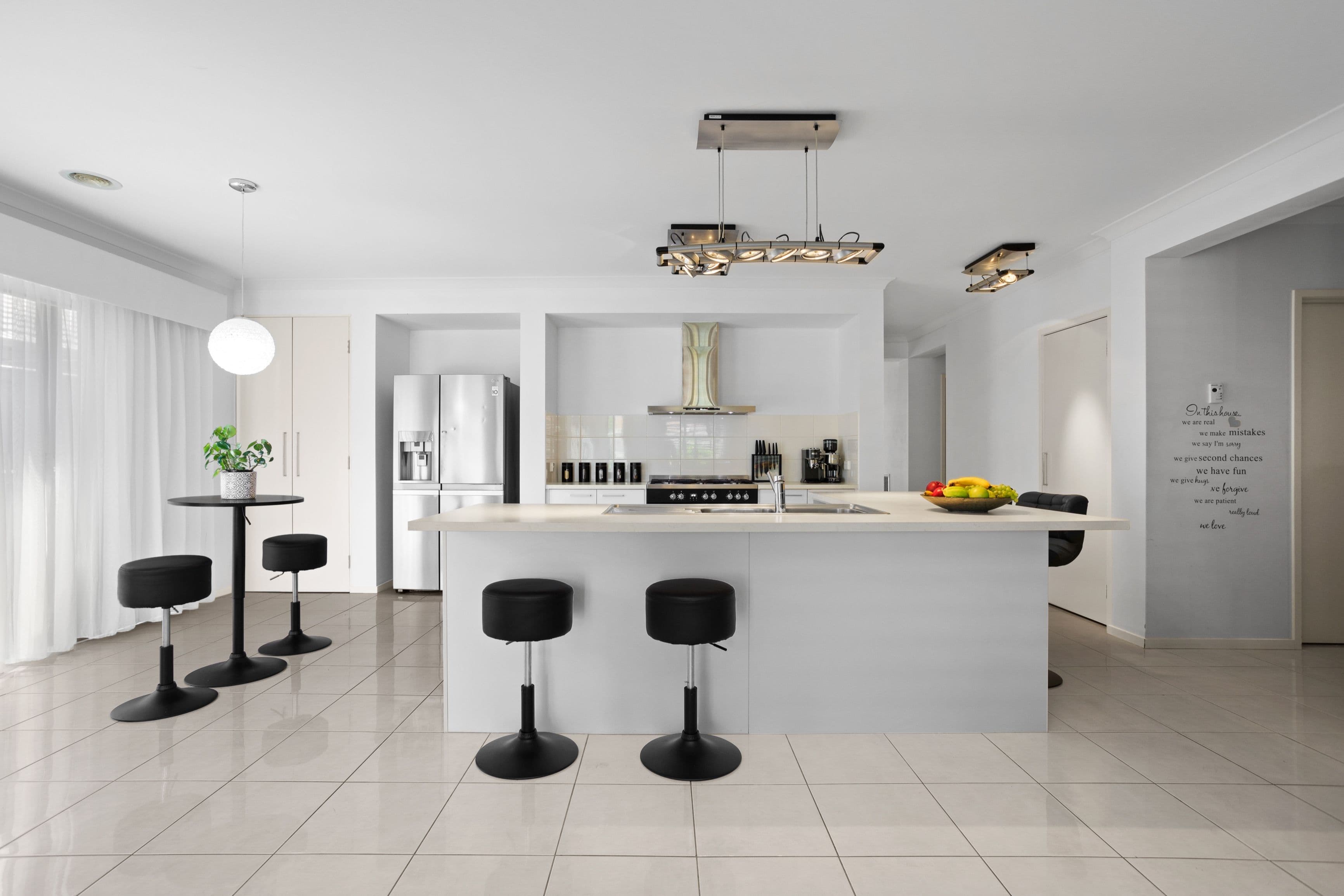 5 Redstone Avenue, Mernda VIC 3754, Mernda - Thumbnail 2