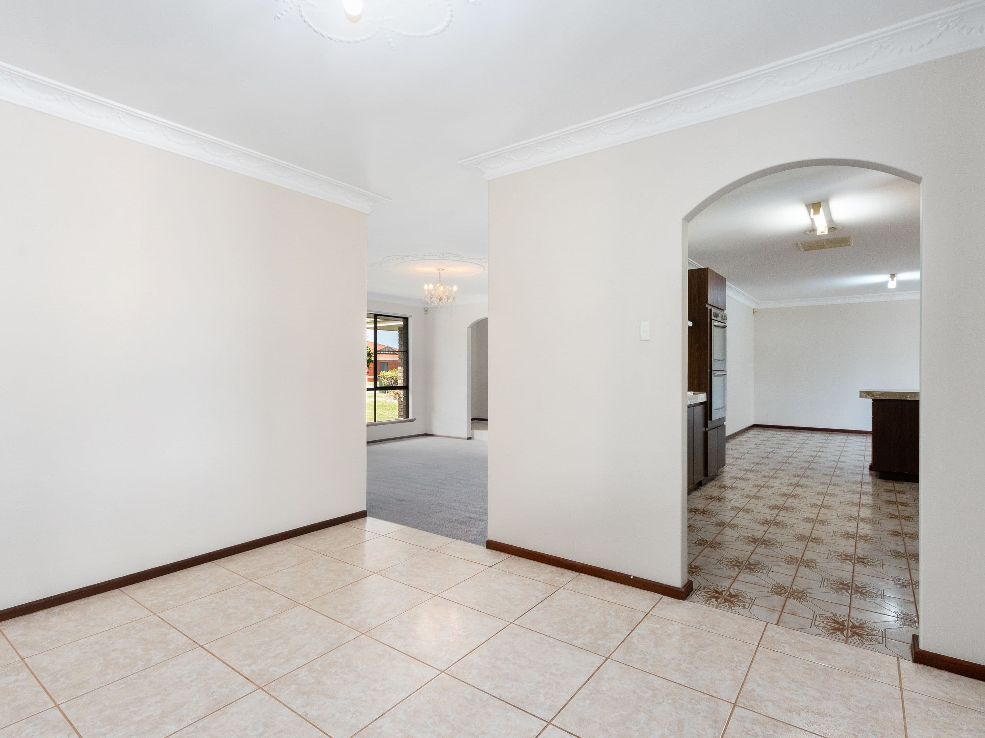60 Hamilton Street, Cannington WA 6107, Cannington - Thumbnail 7