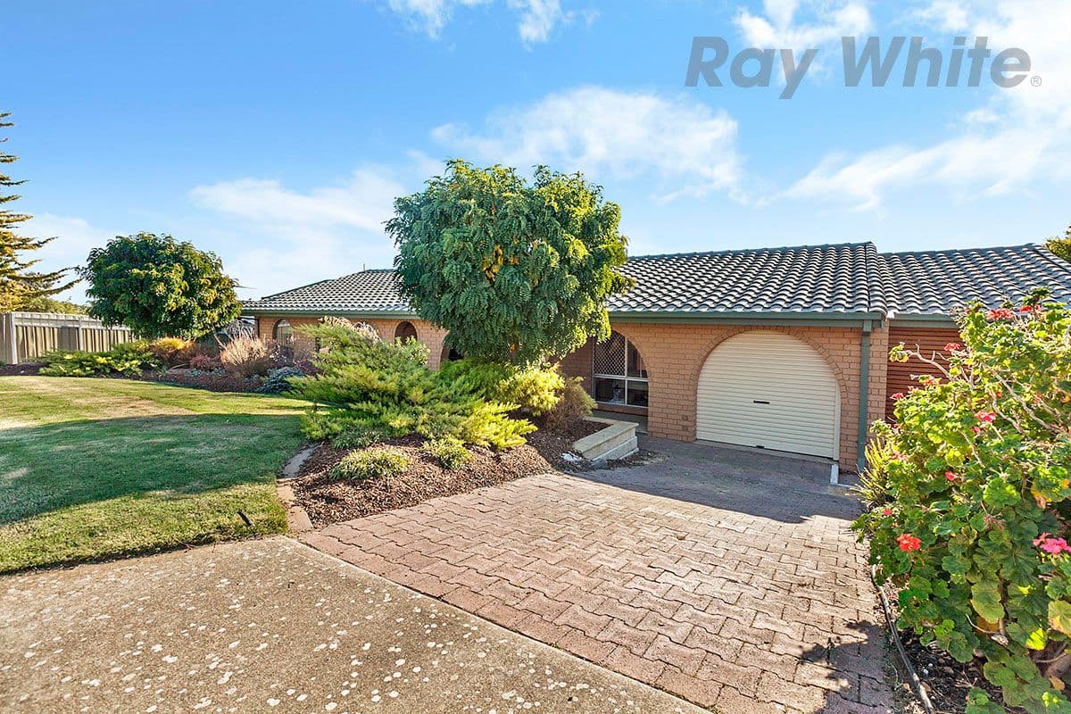 27 Caprice Street, Hallett Cove SA 5158, Hallett Cove - Image 1
