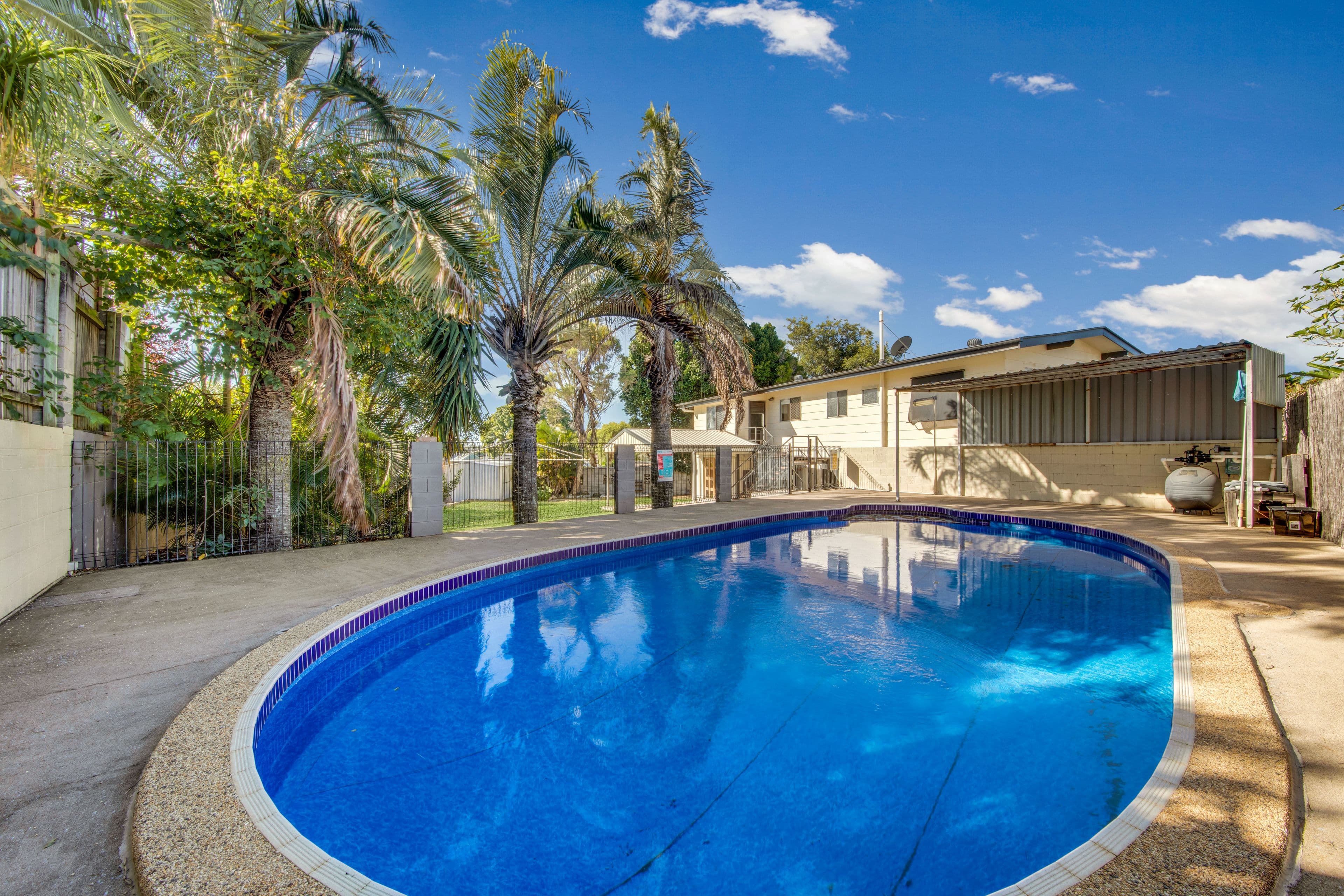8 Schafer Street, Clinton QLD 4680, Clinton - Thumbnail 2