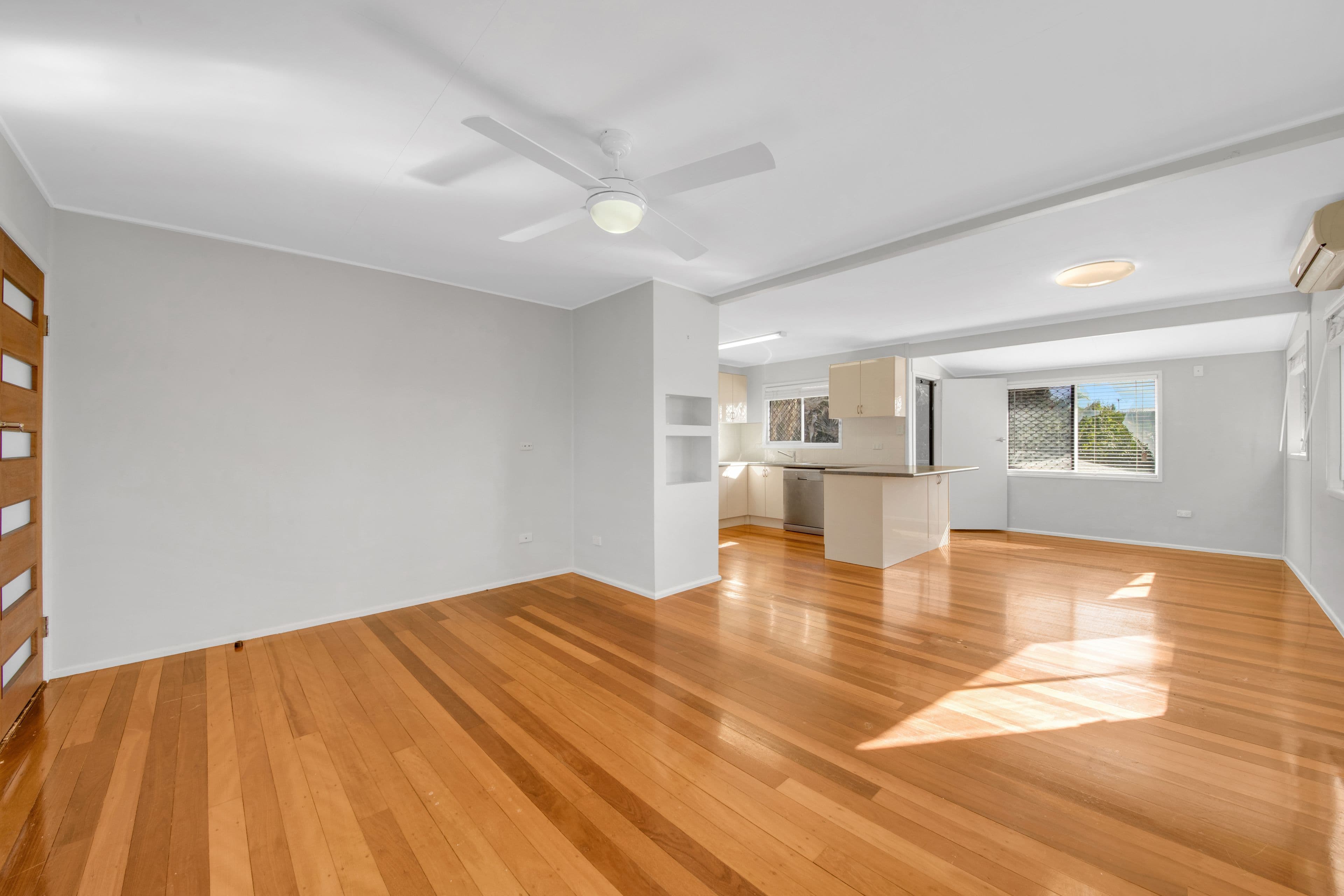 8 Schafer Street, Clinton QLD 4680, Clinton - Thumbnail 4