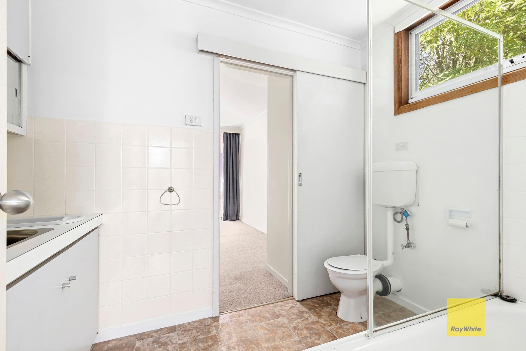 1 Sylvan Court, Newtown VIC 3220, Newtown - Thumbnail 5
