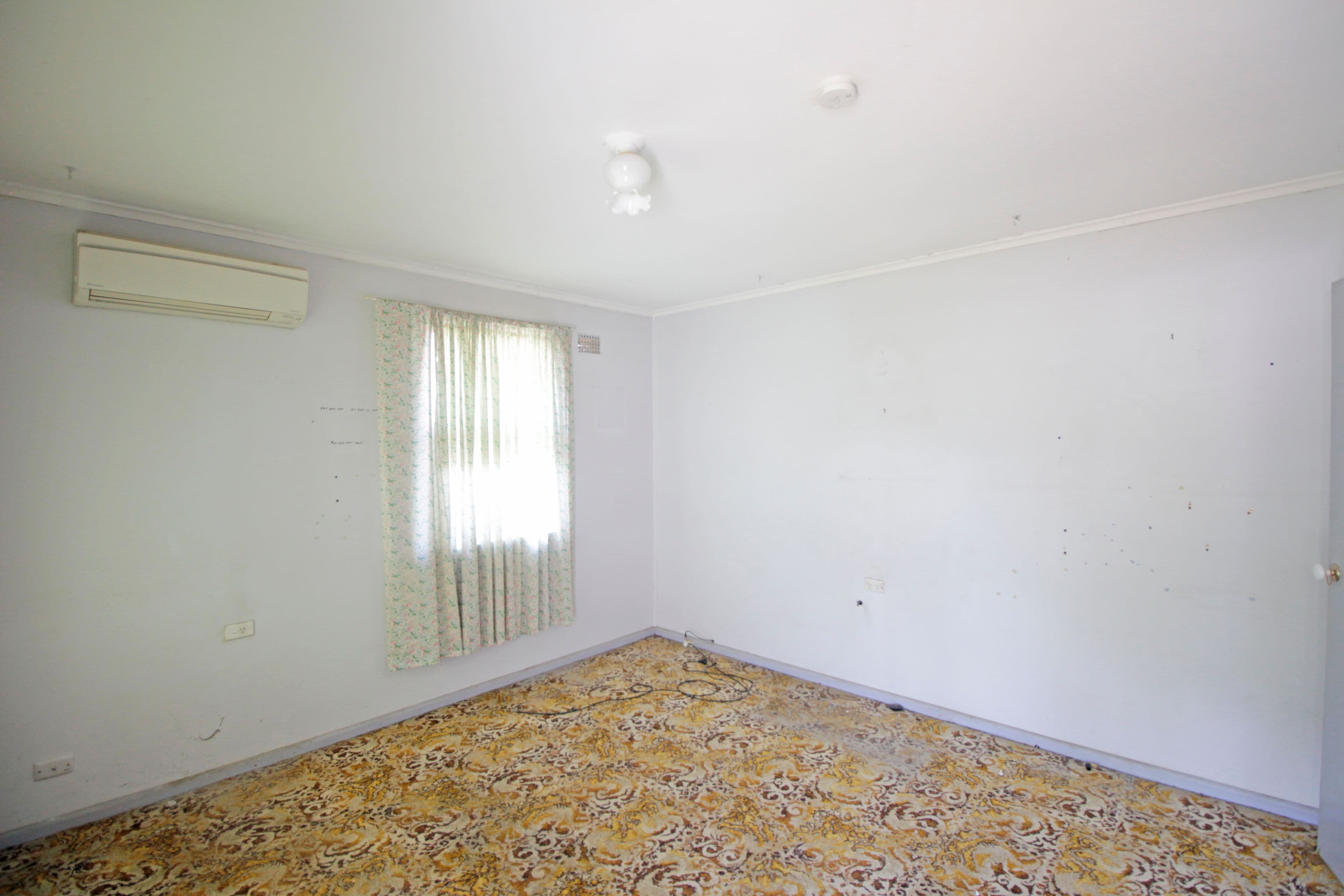 10 Lister Avenue, Cabramatta West - Thumbnail 2