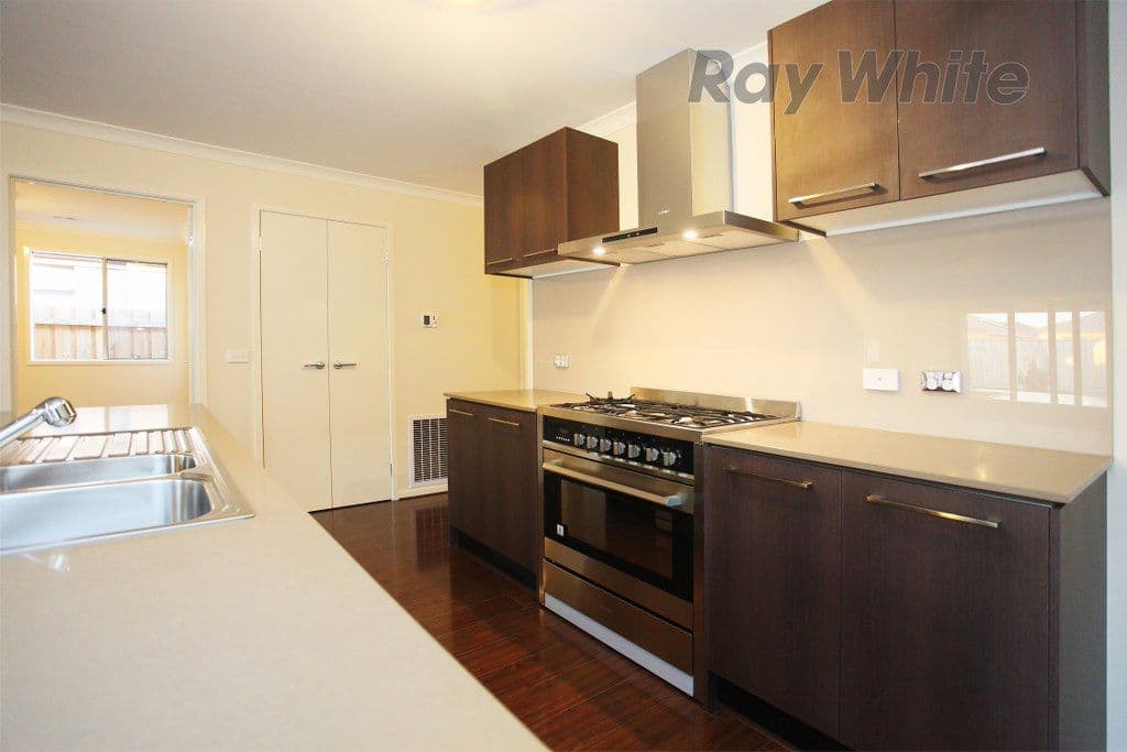 49 Claire Way, TARNEIT VIC 3029, Tarneit - Thumbnail 3