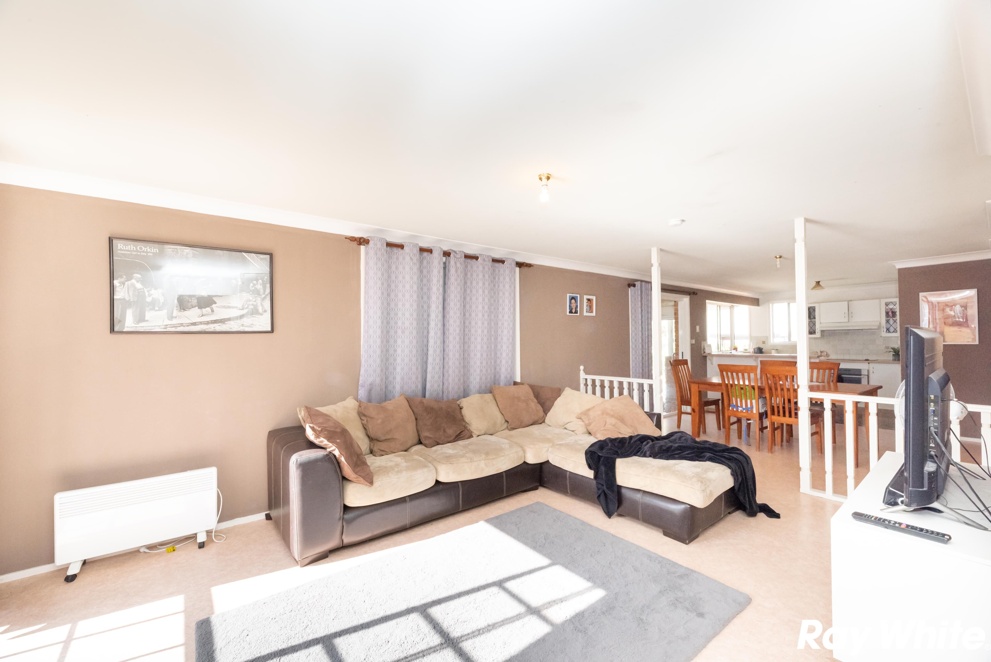32 Lakeview Crescent, Forster - Thumbnail 5