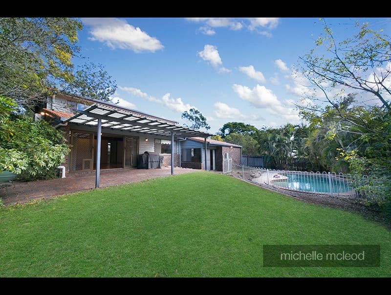 6 Goolman Street, Chapel Hill QLD 4069, Chapel Hill - Image 1
