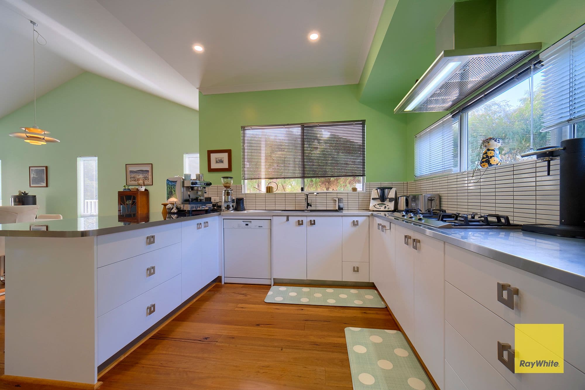 33 La Perouse Road, Goode Beach WA 6330, Goode Beach - Thumbnail 3