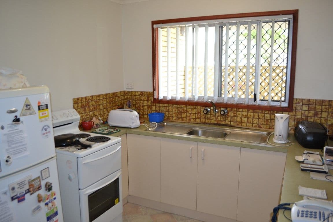 4 Frank Street, Scarness QLD 4655, Scarness - Thumbnail 3