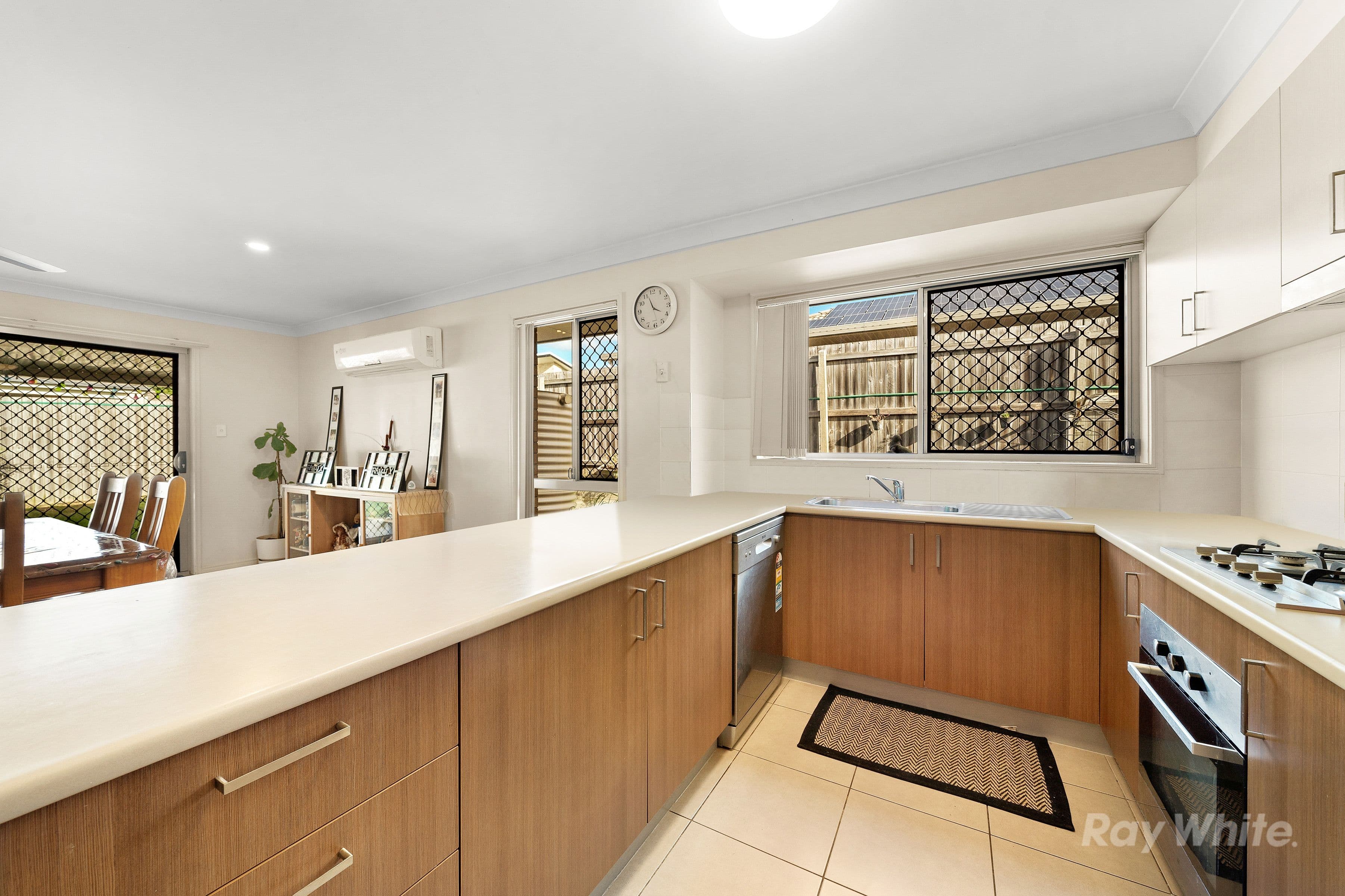 2 Brendan Thorne Place, Marsden QLD 4132, Marsden - Thumbnail 4