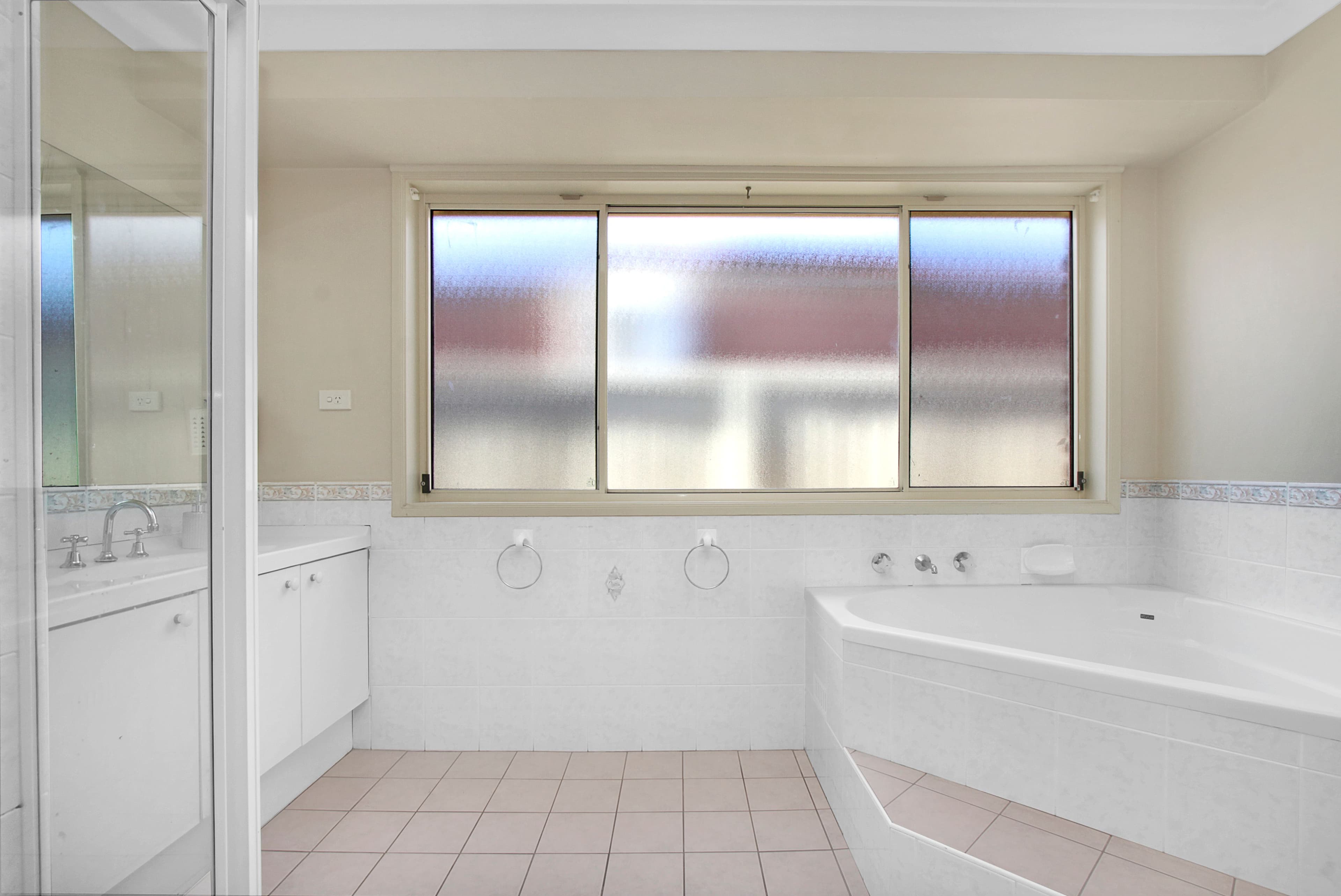 24 Harewood Place, Cecil Hills NSW 2171, Cecil Hills - Thumbnail 6