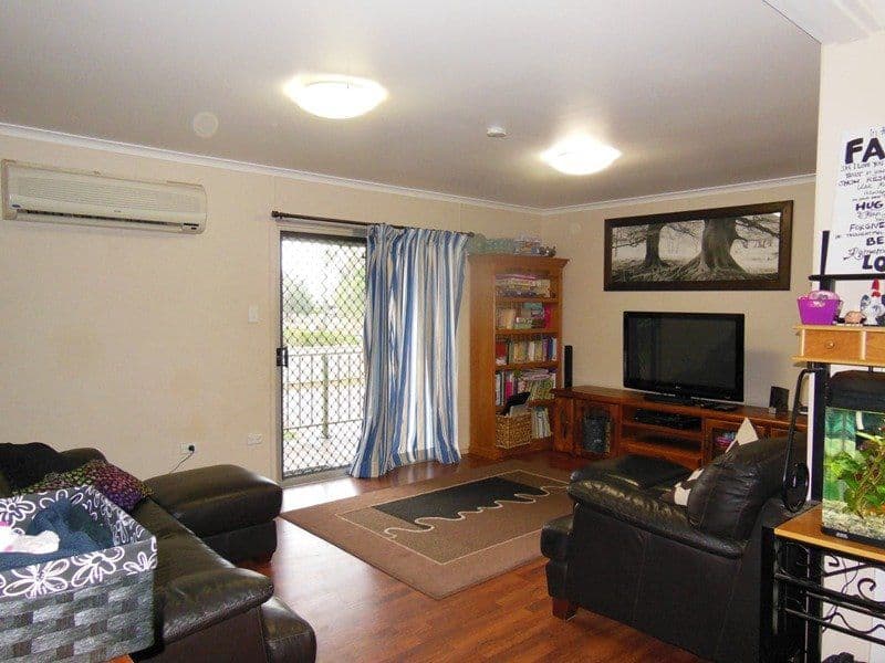 94 Gregory Highway, Emerald QLD 4720, Emerald - Thumbnail 6