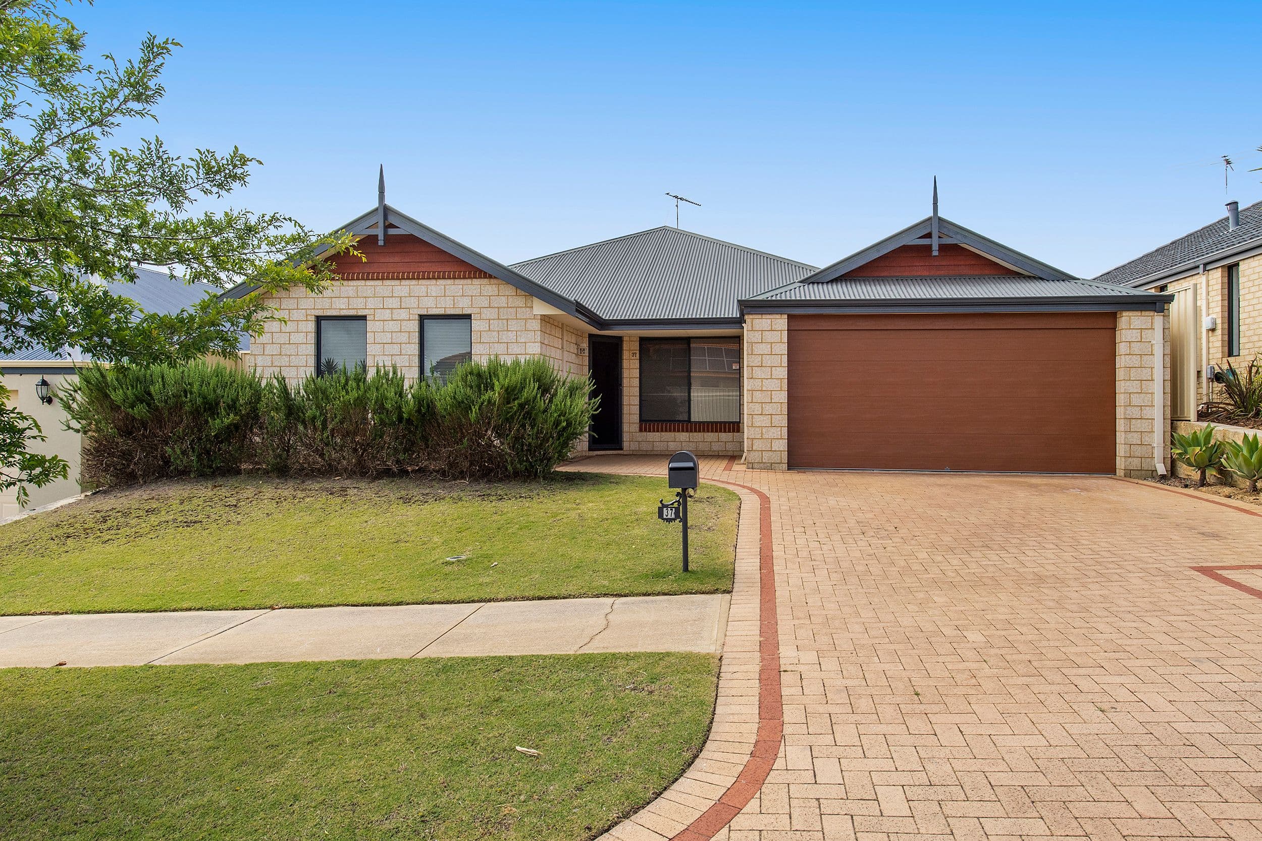 37 Liesham Crescent, Baldivis WA 6171, Baldivis - Image 1