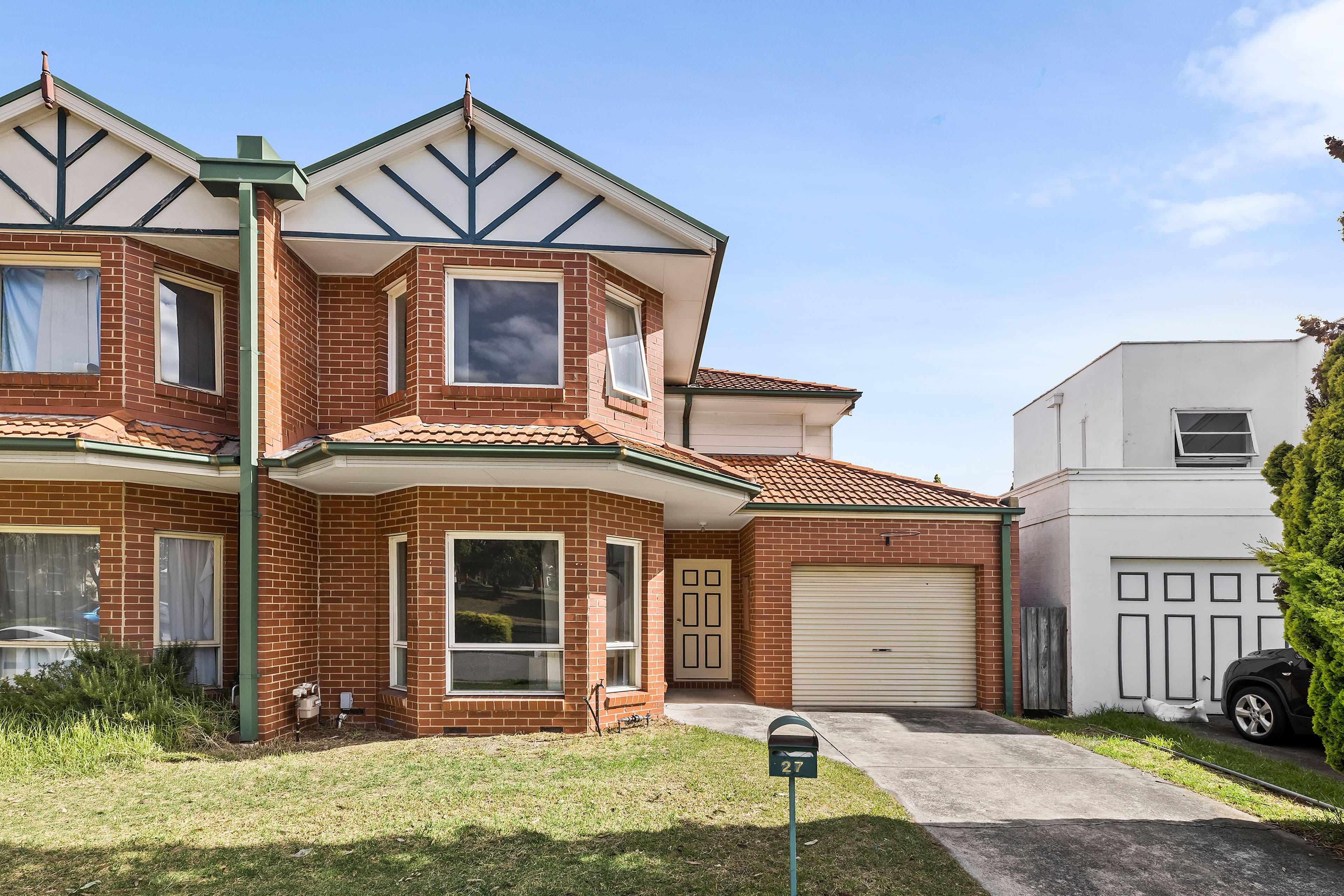 27 The Quadrangle, Glen Waverley VIC 3150, Glen Waverley - Image 1