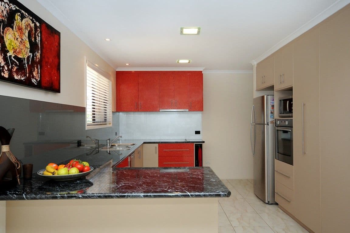 10 Palm Court, RANGEVILLE QLD 4350, Rangeville - Thumbnail 2