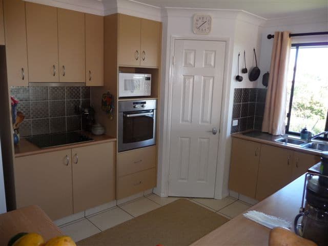 1 Debbie Court, HIGHFIELDS QLD 4352, Highfields - Thumbnail 3