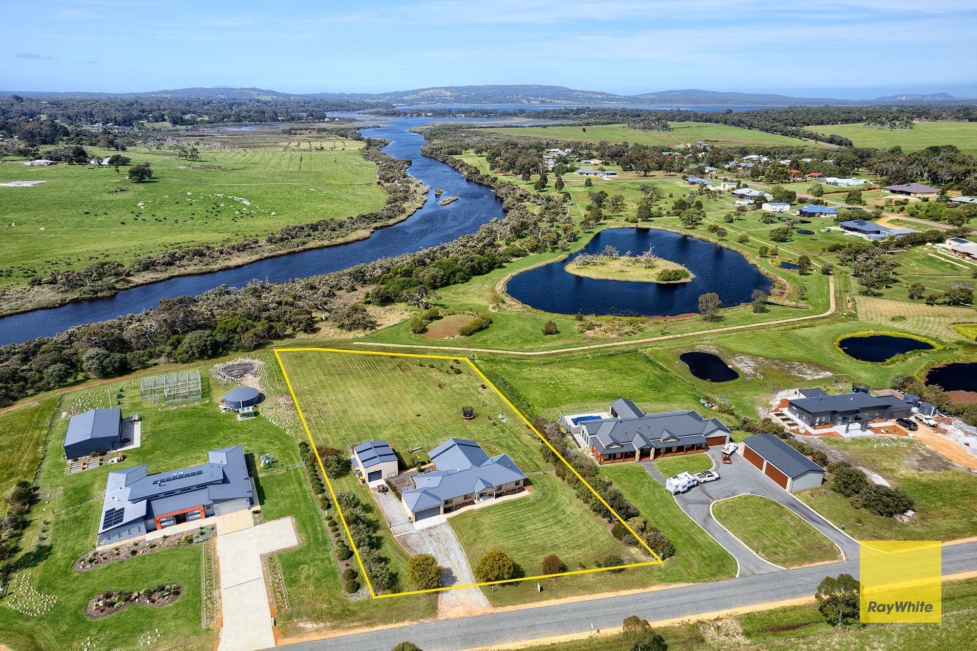 40 Meadowlake Vista, Lower King WA 6330, Lower King - Image 1