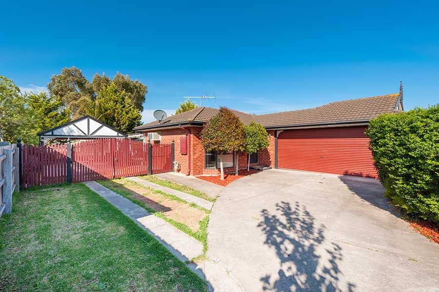 61 Banbury Crescent, Craigieburn VIC 3064, Craigieburn - Image 1