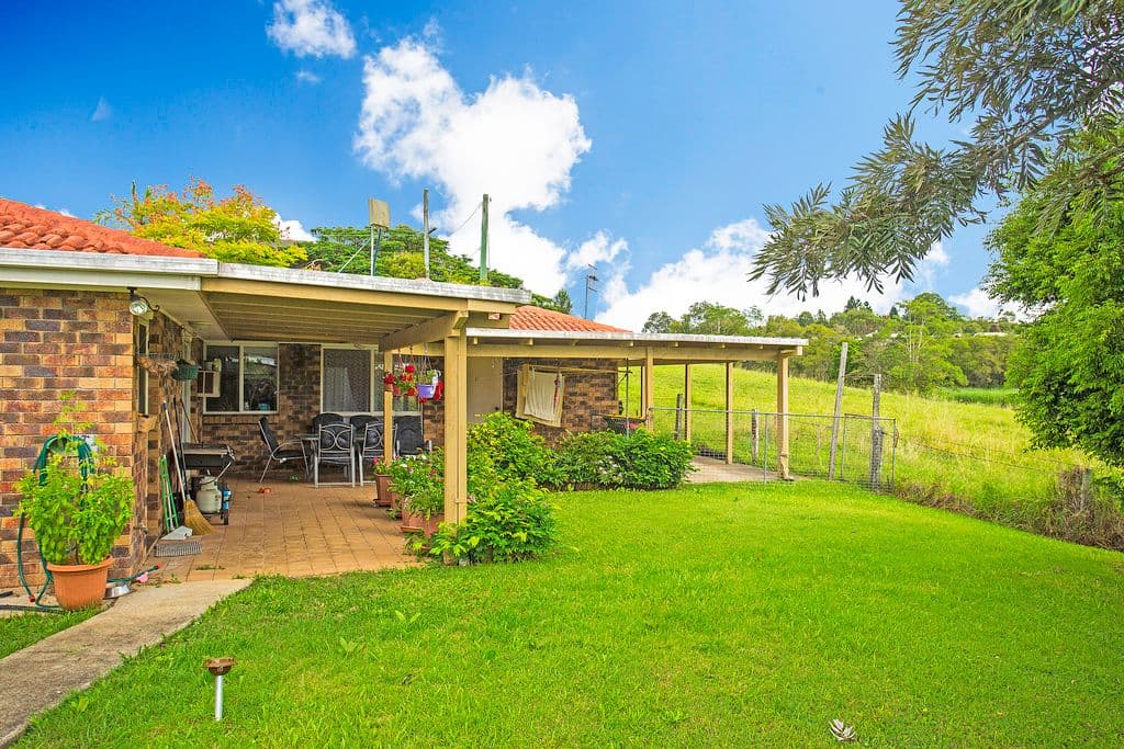 18 Tamarisk Avenue, MURWILLUMBAH NSW 2484, Murwillumbah - Thumbnail 4