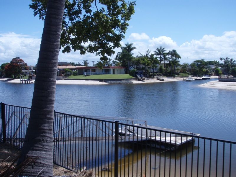 16 Carmel Court, BROADBEACH WATERS QLD 4218, Broadbeach Waters - Image 1
