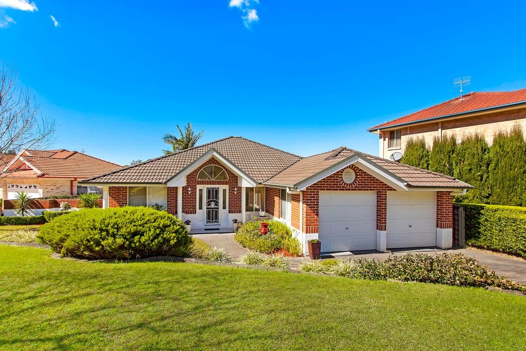 10 Sainsbury Close, Terrigal - Image 1