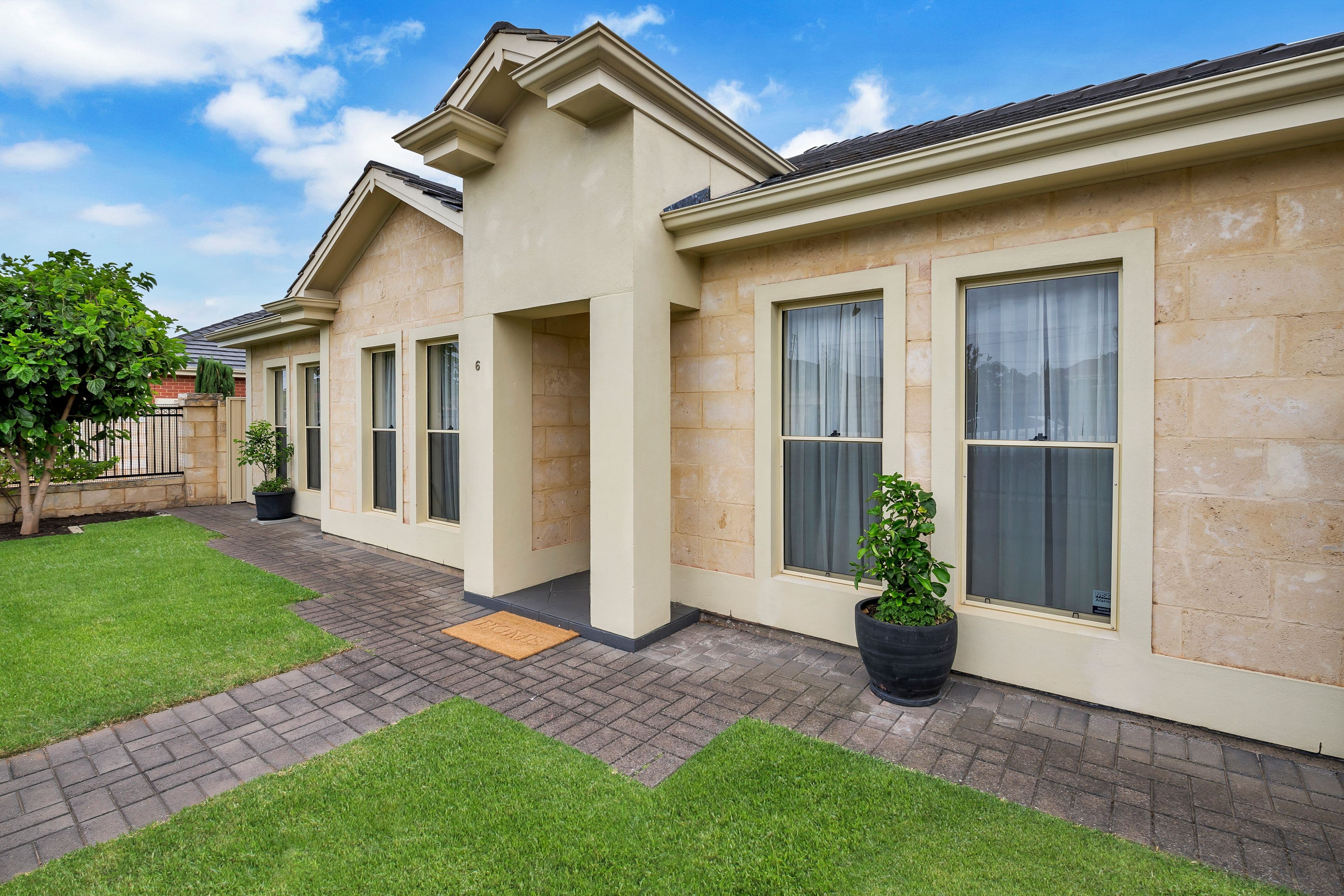 27 Airdrie Avenue, Seaton SA 5023, Seaton - Thumbnail 2