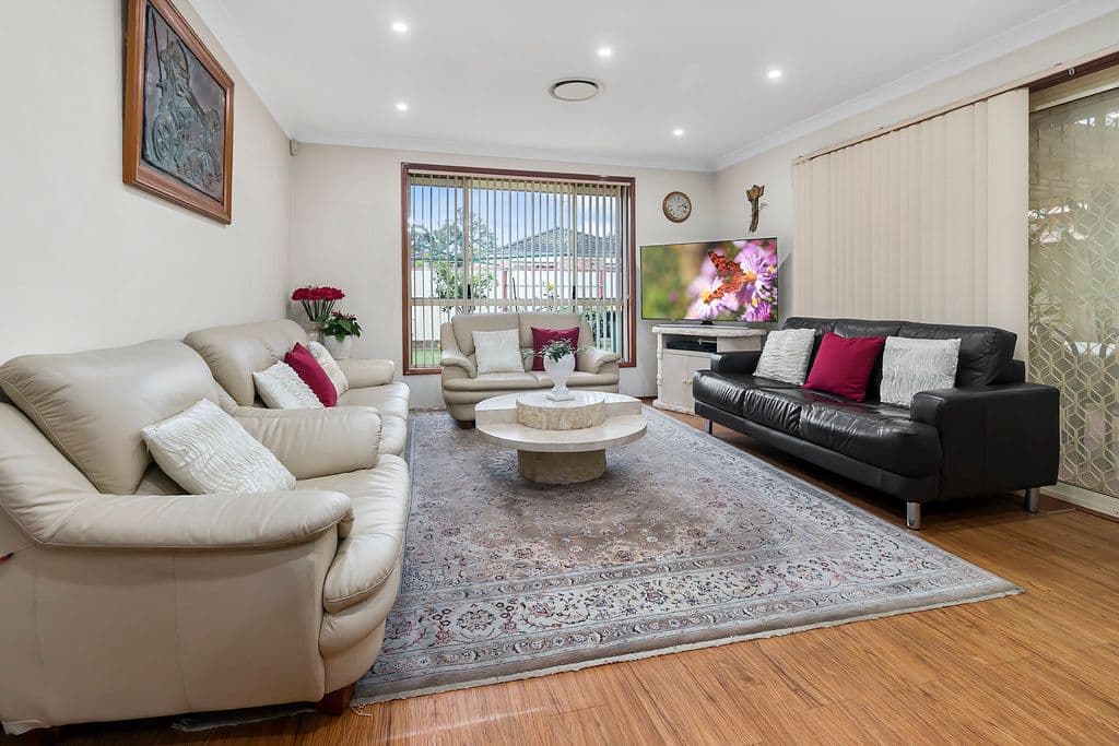 3 Jeremy Way, Cecil Hills - Thumbnail 3