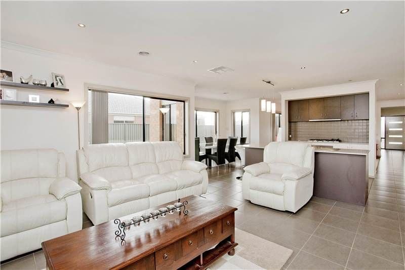 17 Melissa Drive, LARA VIC 3212, Lara - Thumbnail 3