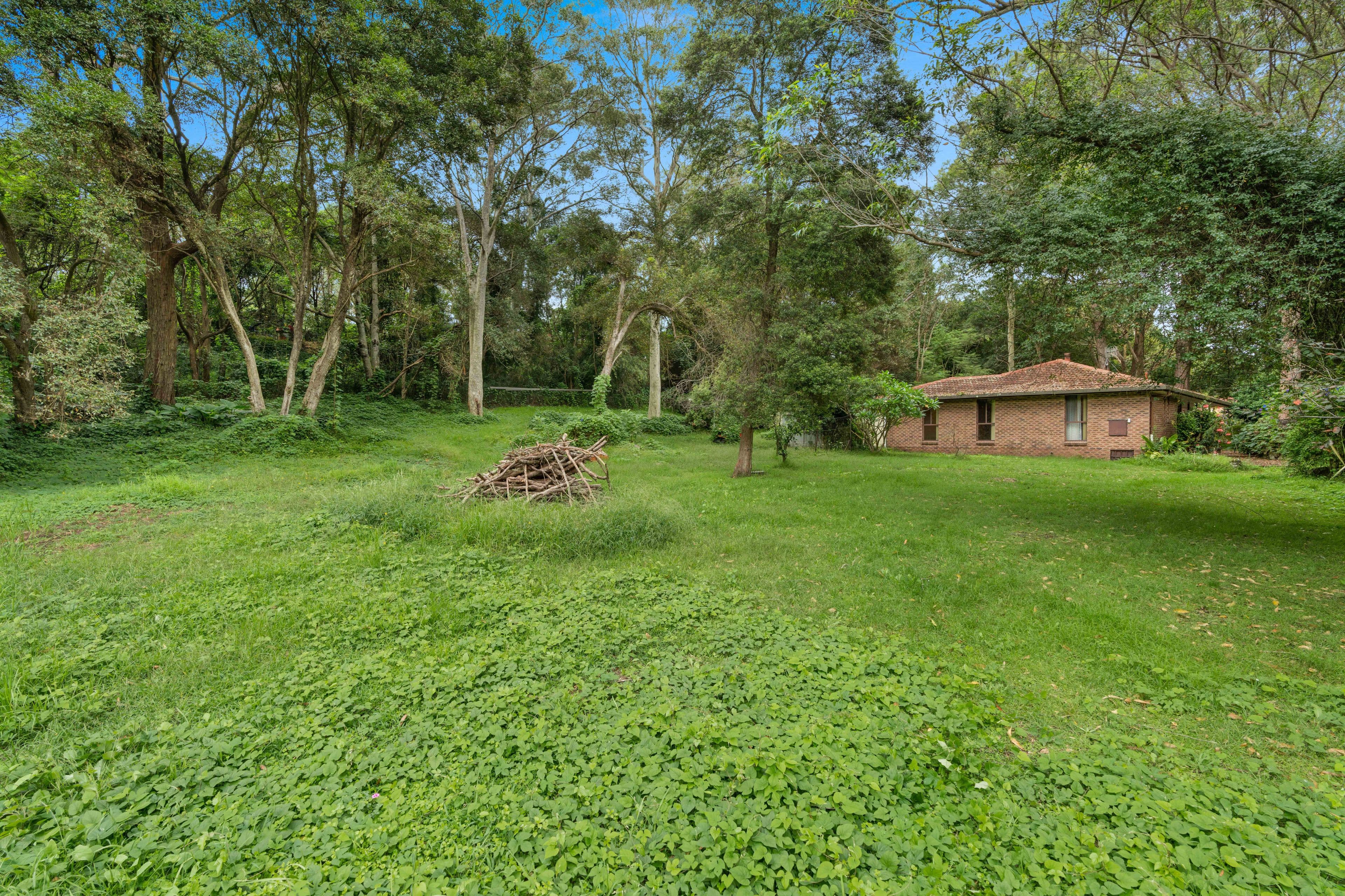 32 Brinawarr Street, Bomaderry NSW 2541, Bomaderry - Image 1