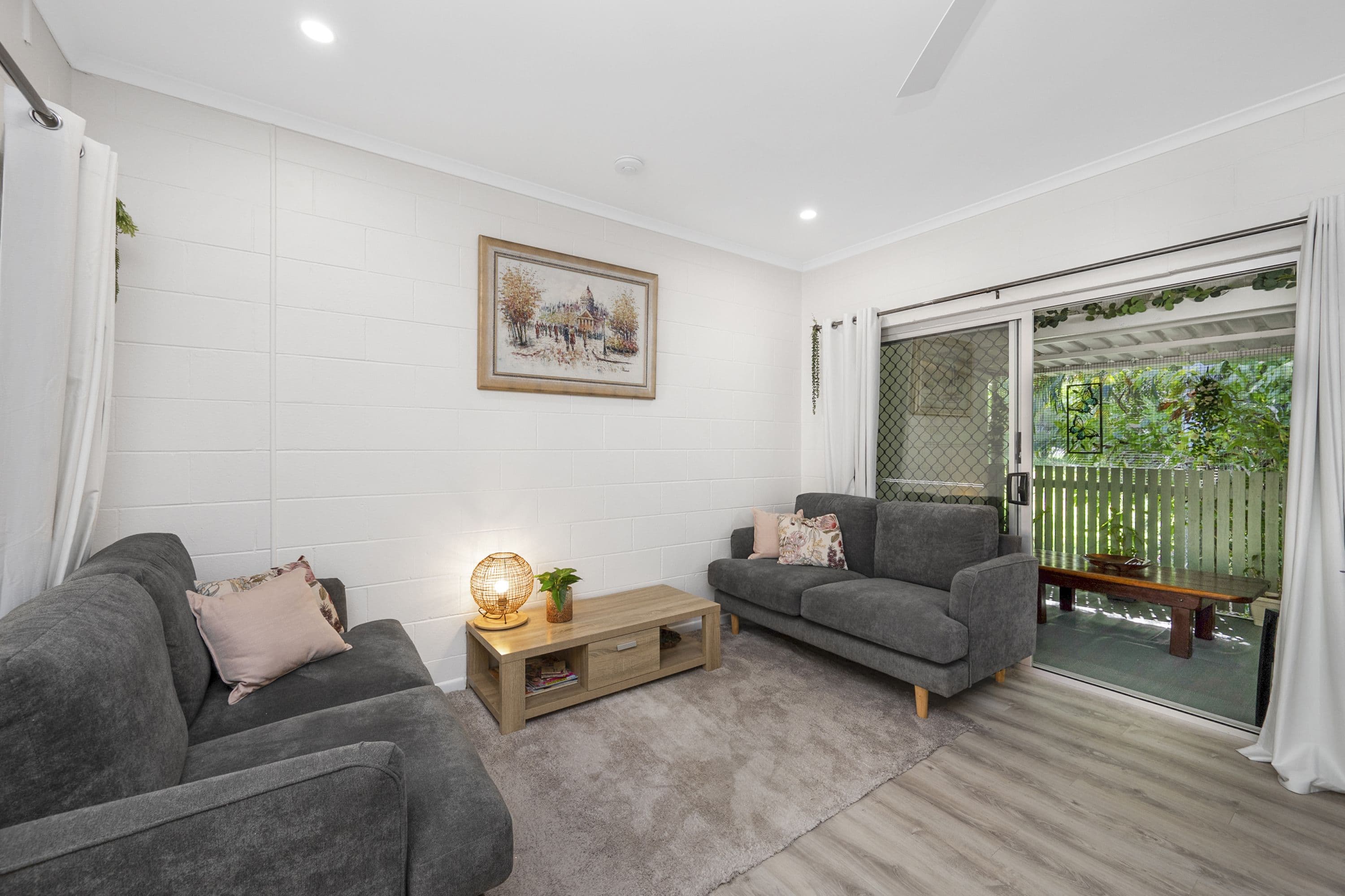 43 Surrey Street, Hyde Park QLD 4812, Hyde Park - Thumbnail 3