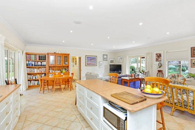 127 Leura Lane, Hamilton VIC 3300, Hamilton - Thumbnail 4
