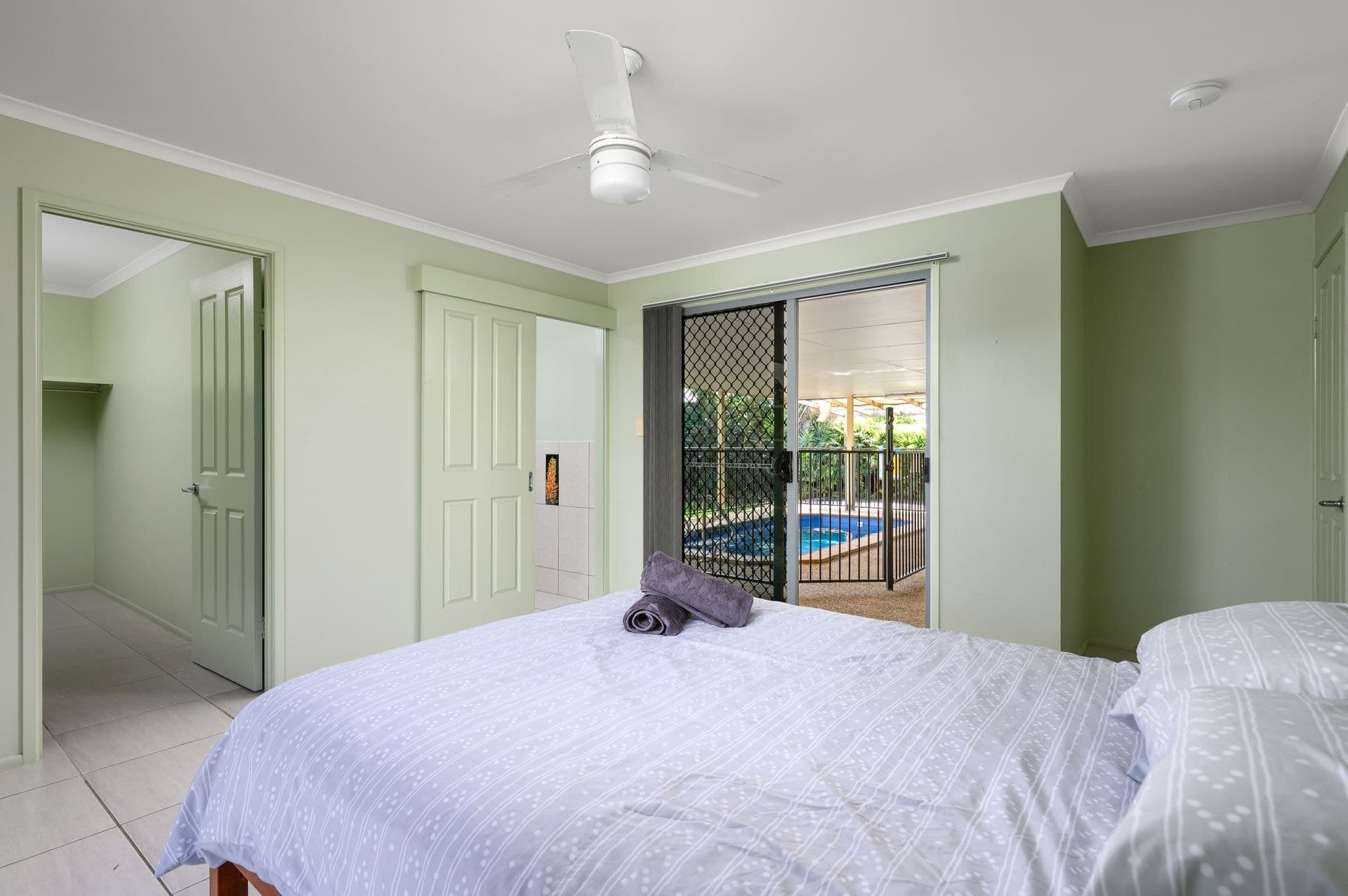 6 Elanda Court, Tin Can Bay, QLD, 4580, Tin Can Bay - Thumbnail 4
