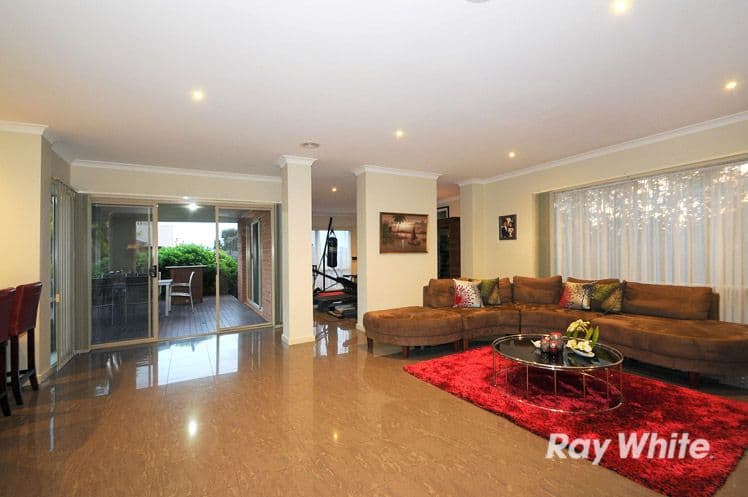 1 Hanrahan Wynd, Lynbrook VIC 3975, Lynbrook - Thumbnail 3
