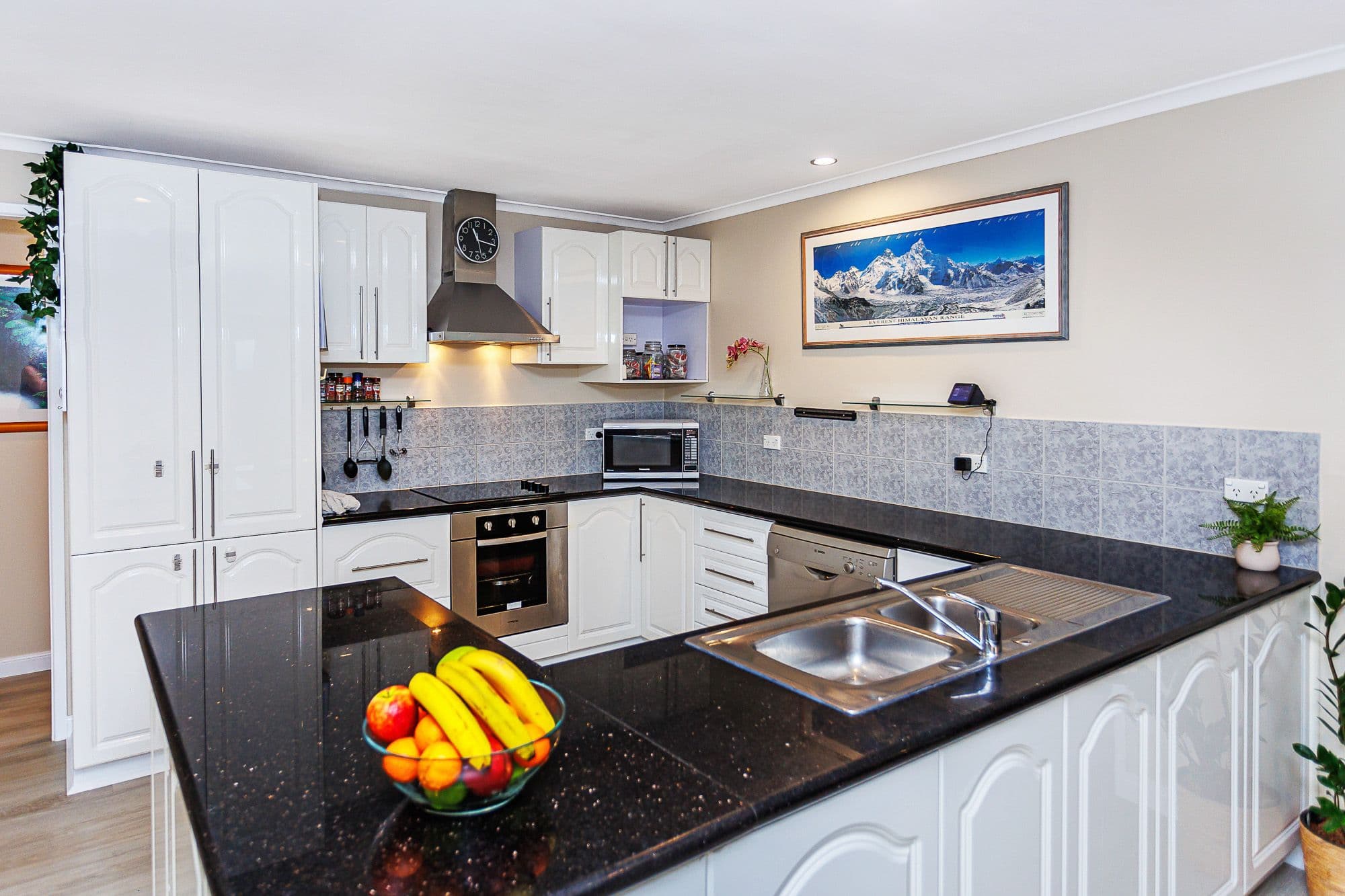 29 Kenneth Drive, Highland Park QLD 4211, Highland Park - Thumbnail 8
