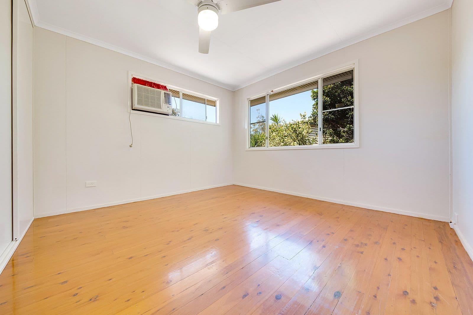 26 Squire Street, Toolooa QLD 4680, Toolooa - Thumbnail 7