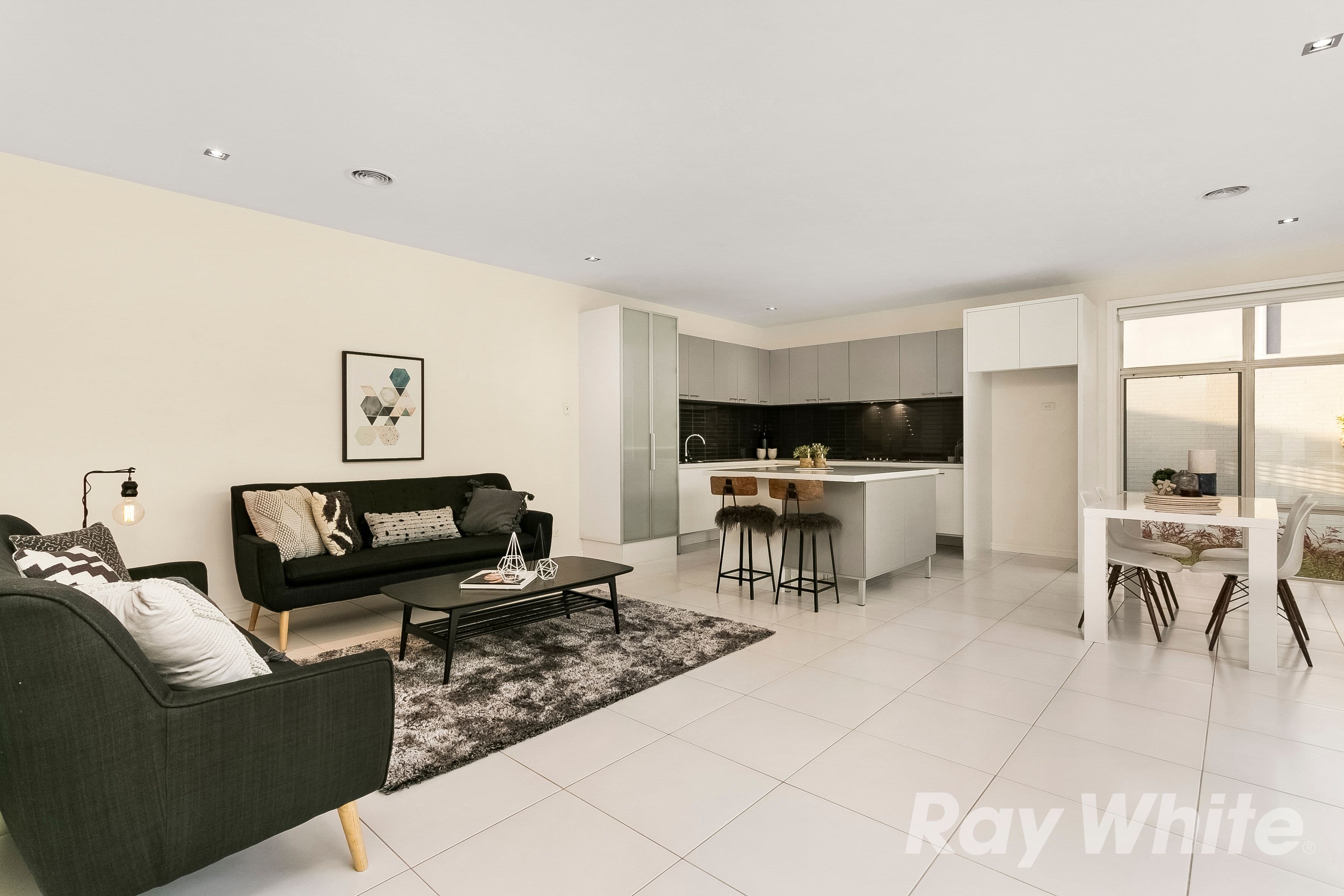 14 Rathdowne Way, Mulgrave VIC 3170, Mulgrave - Thumbnail 4