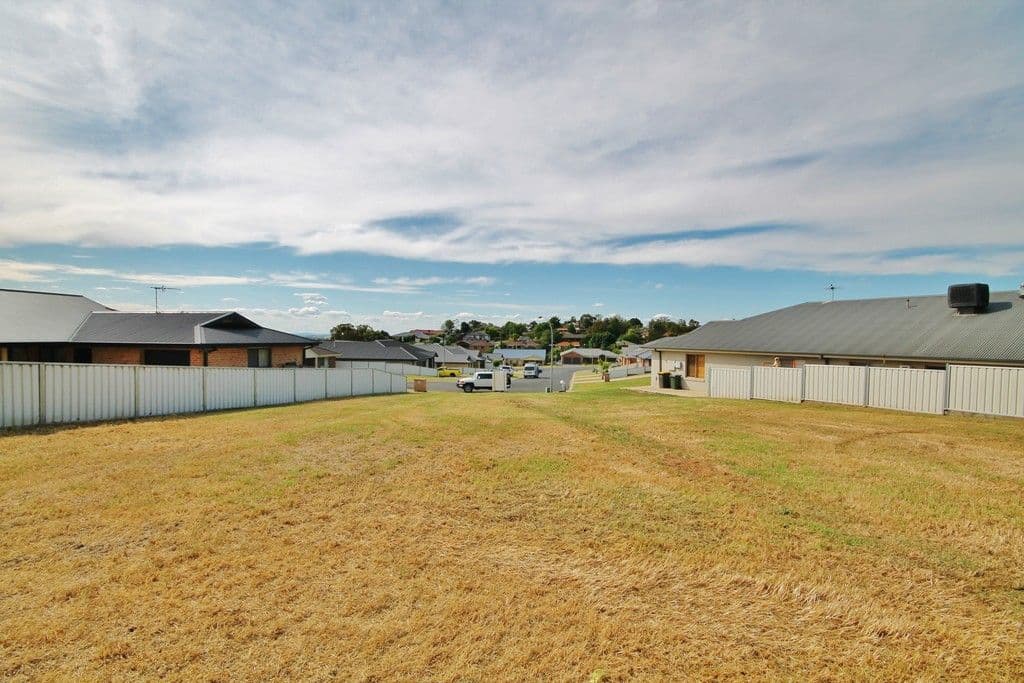 5 Gold Court, YOUNG NSW 2594, Young - Thumbnail 5