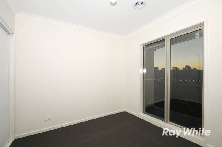 33 Royal St Georges Chase, BOTANIC RIDGE VIC 3977, Botanic Ridge - Thumbnail 8