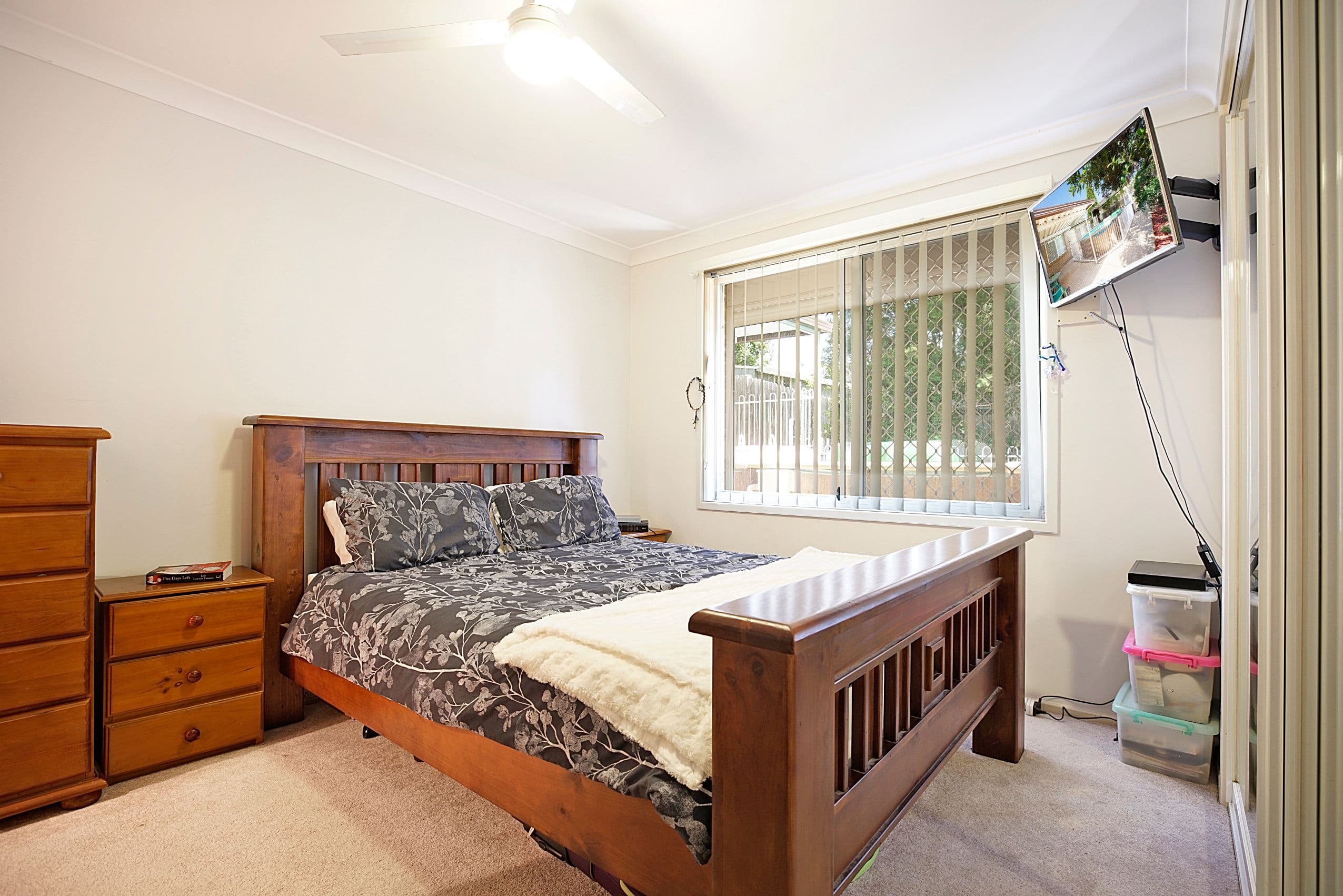 24 Oriole Street, Glenmore Park - Thumbnail 5
