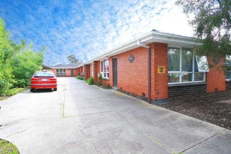 62 Fintonia Road, NOBLE PARK VIC 3174, Noble Park - Thumbnail 2
