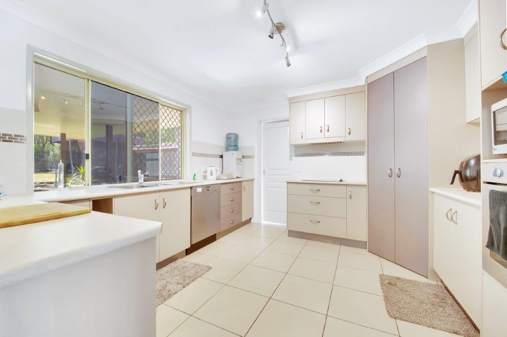 4 Nedwell Place, Taranganba QLD 4703, Taranganba - Thumbnail 4