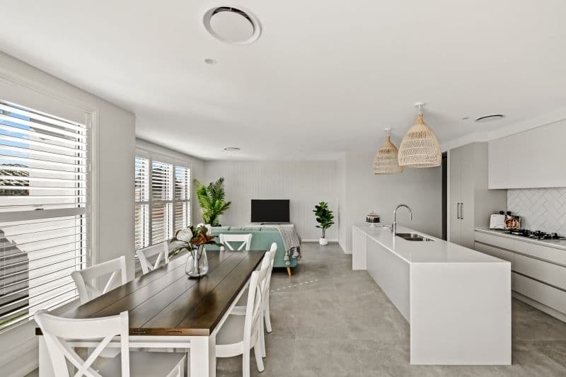 22 Tyrone Street, Middle Ridge QLD 4350, Middle Ridge - Thumbnail 4