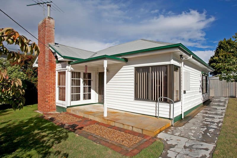 379 Autumn Street, NEWTOWN VIC 3220, Newtown - Thumbnail 2