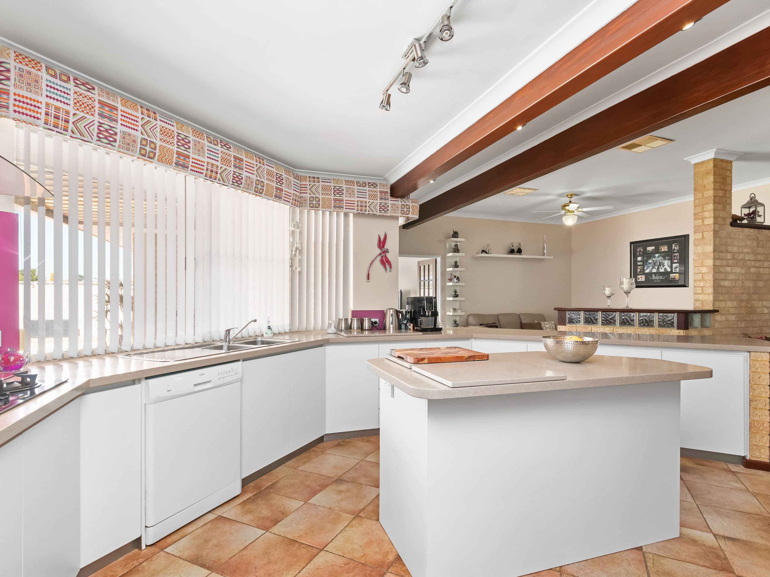 9 Greenshank Close, East Cannington WA 6107, East Cannington - Thumbnail 3