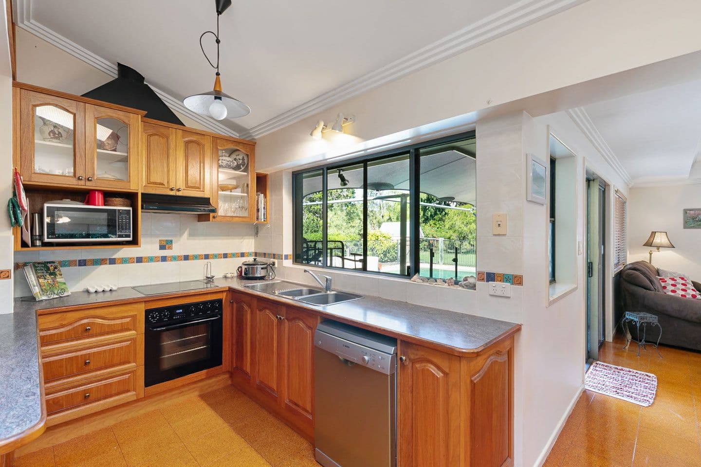 239 Doolong Road, Wondunna QLD 4655, Wondunna - Thumbnail 7