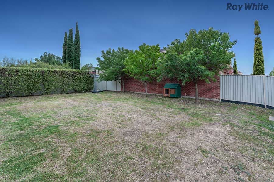 76 McCubbin Drive, Taylors Lakes VIC 3038, Taylors Lakes - Thumbnail 8