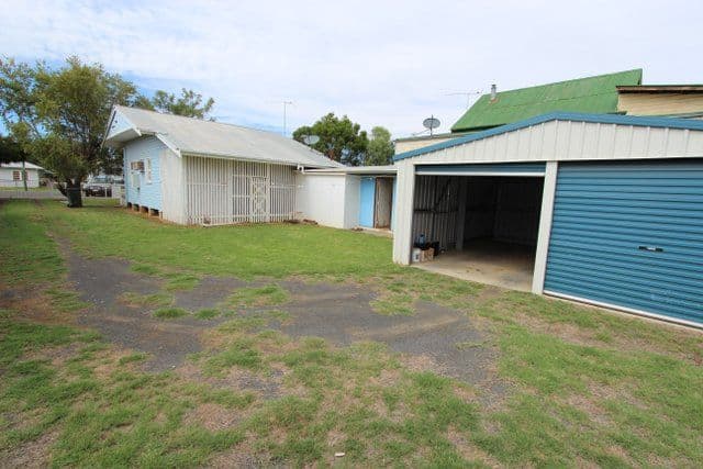 133 Alfred Street, CHARLEVILLE QLD 4470, Charleville - Thumbnail 3