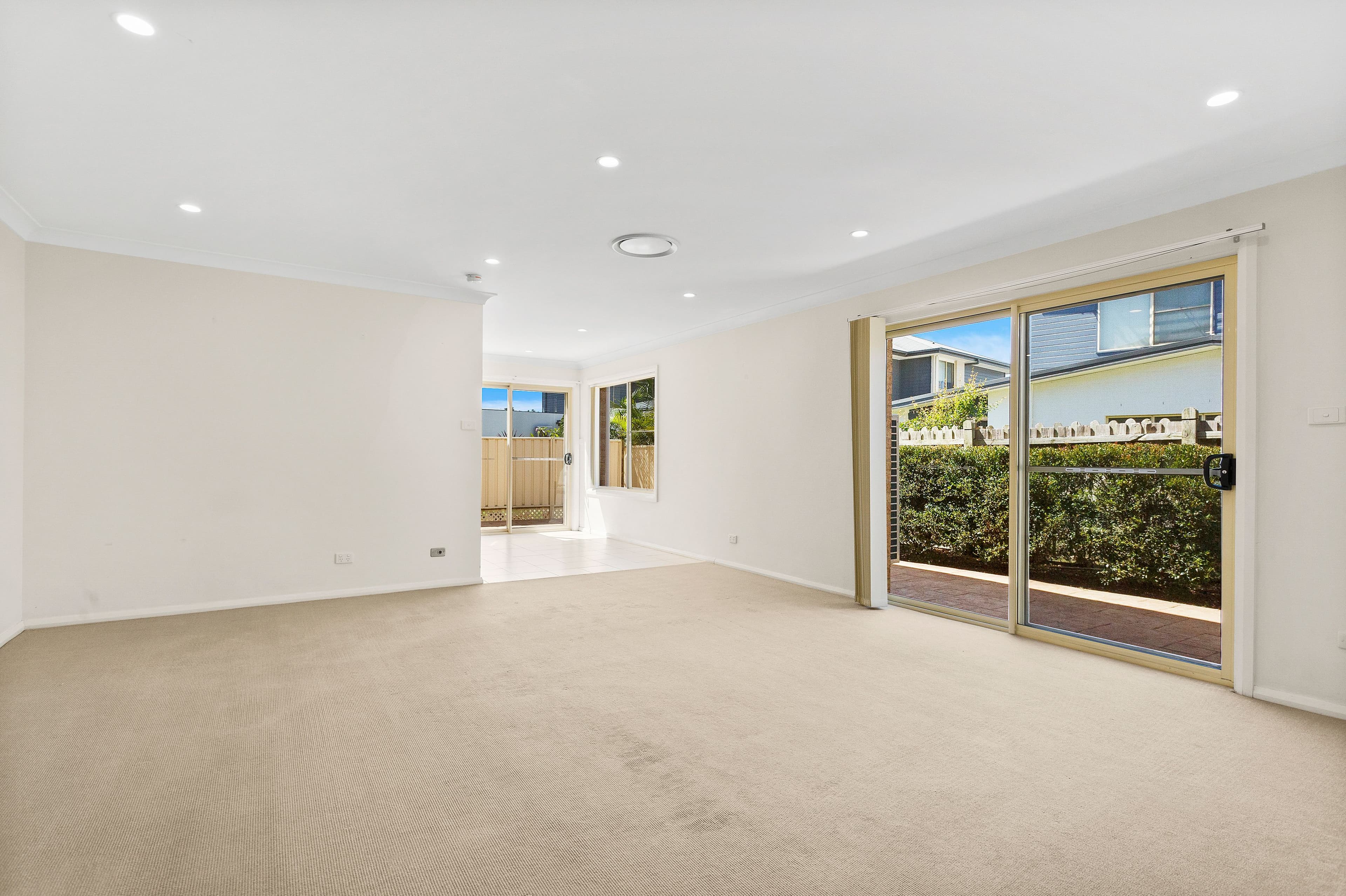 2/16 Seymour Drive, Flinders NSW 2529, Flinders - Thumbnail 3