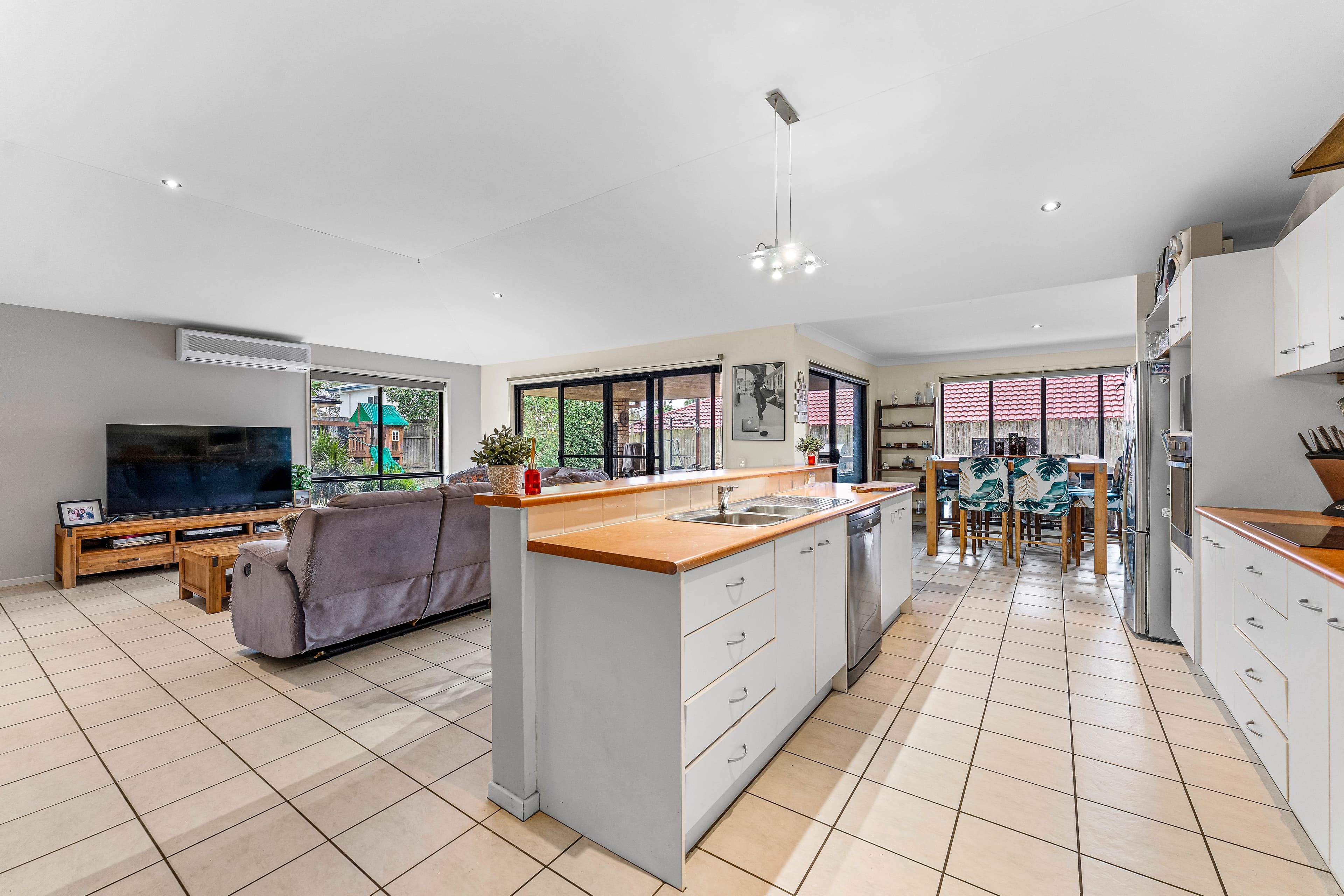 51 Kondalilla Parade, Forest Lake QLD 4078, Forest Lake - Thumbnail 5