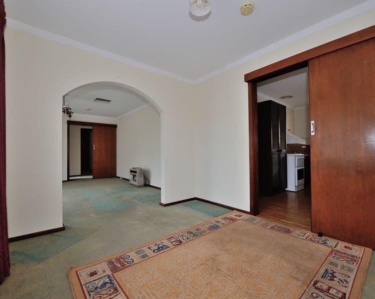 19 Wallsend Street, SAFETY BAY WA 6169, Safety Bay - Thumbnail 8