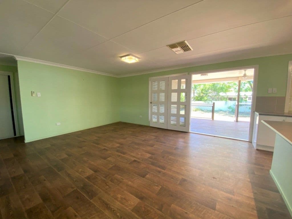 14 Teal Street, Longreach QLD 4730, Longreach - Thumbnail 4